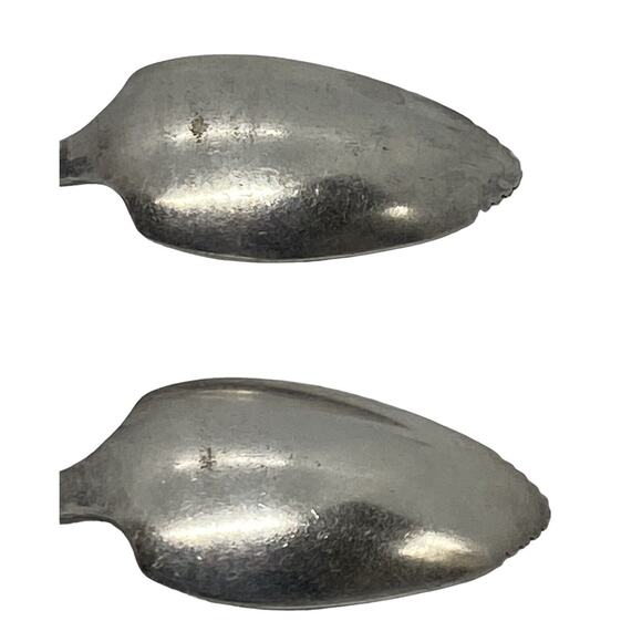 MCM Two Serrated 6” Grapefruit Stainless Spoons Starburst Wm Rogers Flatware - Picture 13 of 16